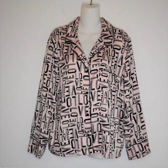 Victorias Secret Love Pajama Shirt Sz M Pink Satin Button Down Sleep Lounge PJs - Picture 1 of 15
